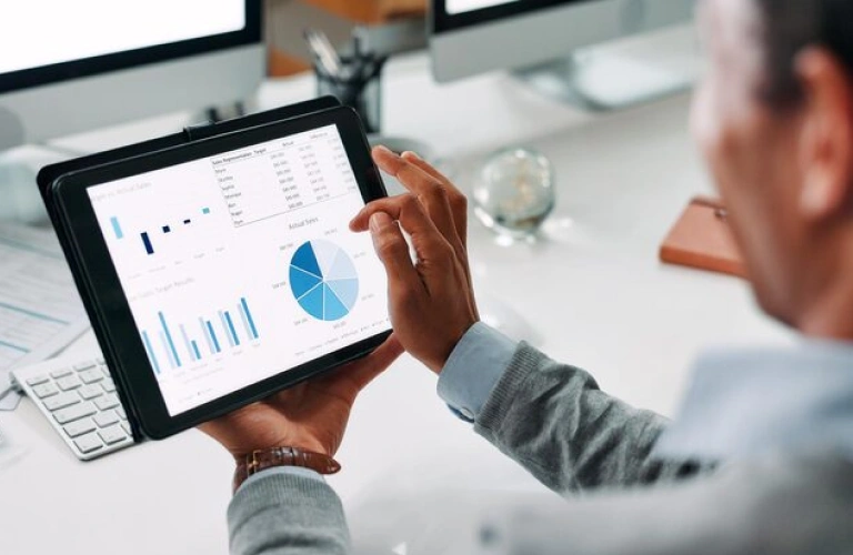 Analytics & Reporting